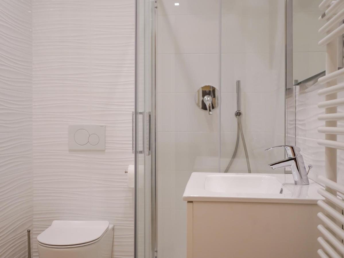 Adria Luxury Residence - Centro 的里雅斯特 外观 照片
